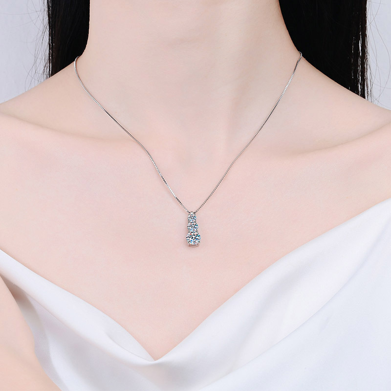 1.8 CT Moissanite Sterling Silver Three pendants  C2025080102 
